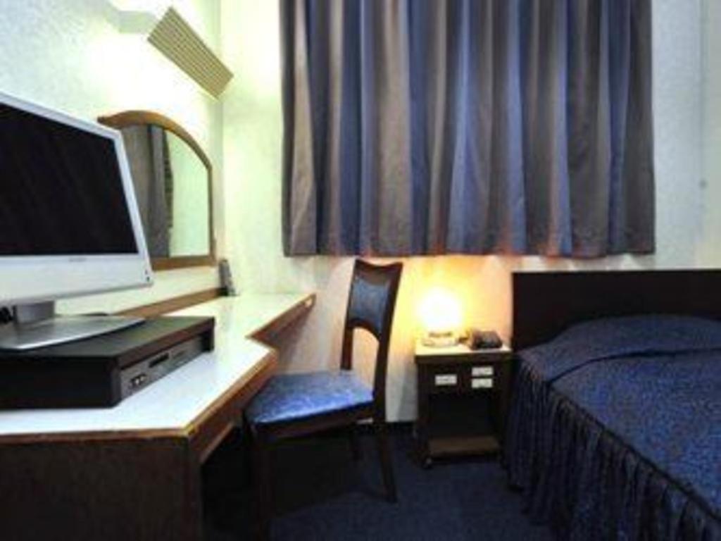 Tokyo Business Hotel Dış mekan fotoğraf