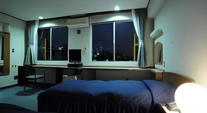 Tokyo Business Hotel Dış mekan fotoğraf
