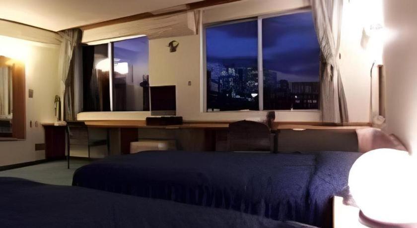 Tokyo Business Hotel Dış mekan fotoğraf