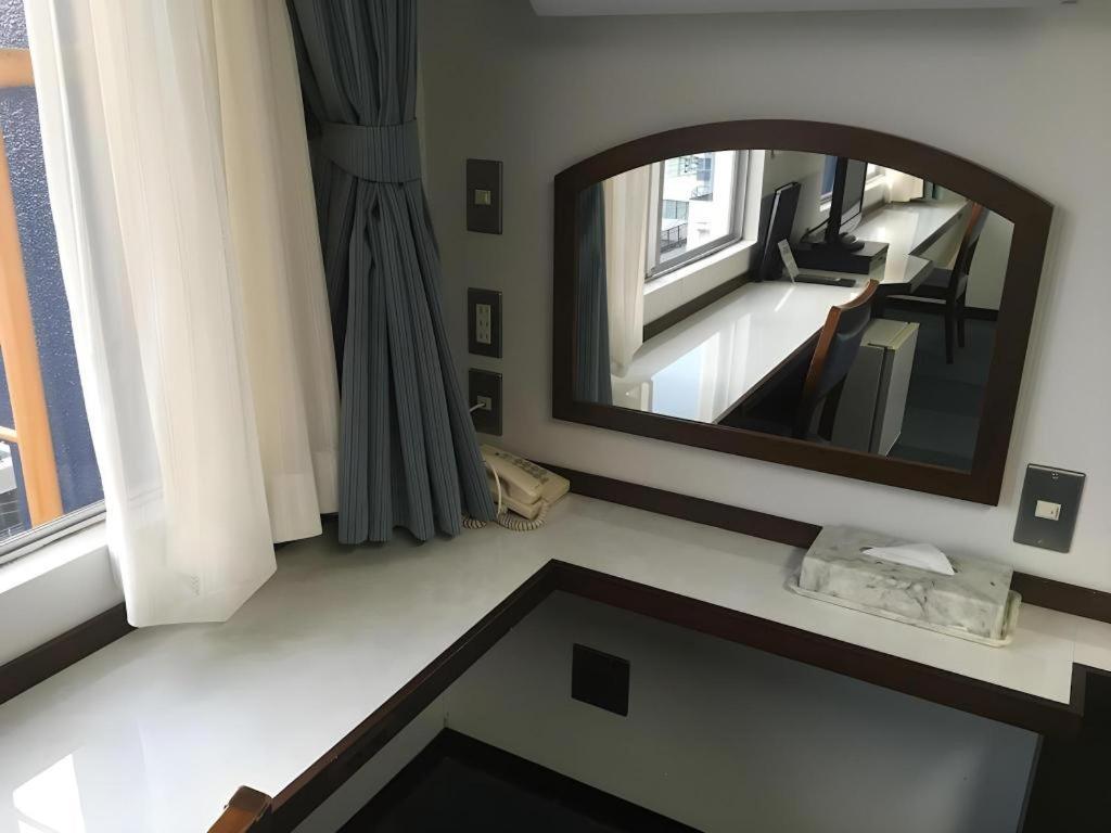 Tokyo Business Hotel Dış mekan fotoğraf