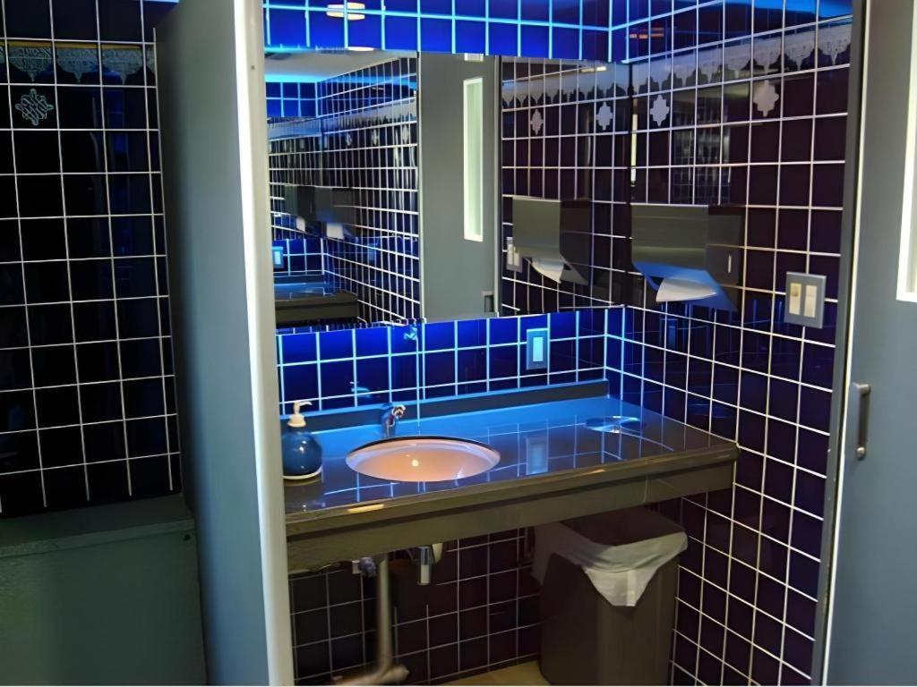 Tokyo Business Hotel Dış mekan fotoğraf