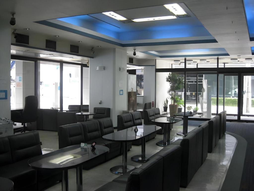 Tokyo Business Hotel Dış mekan fotoğraf